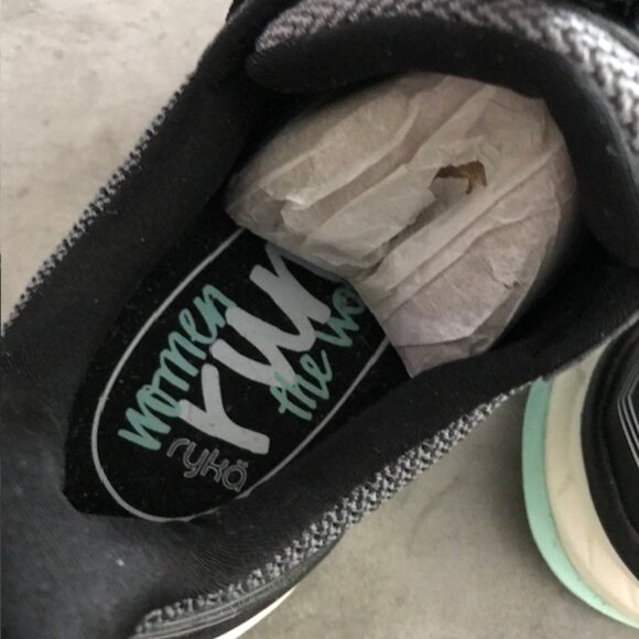 Ryka Running Shoes with lights - Picture 10 of 13